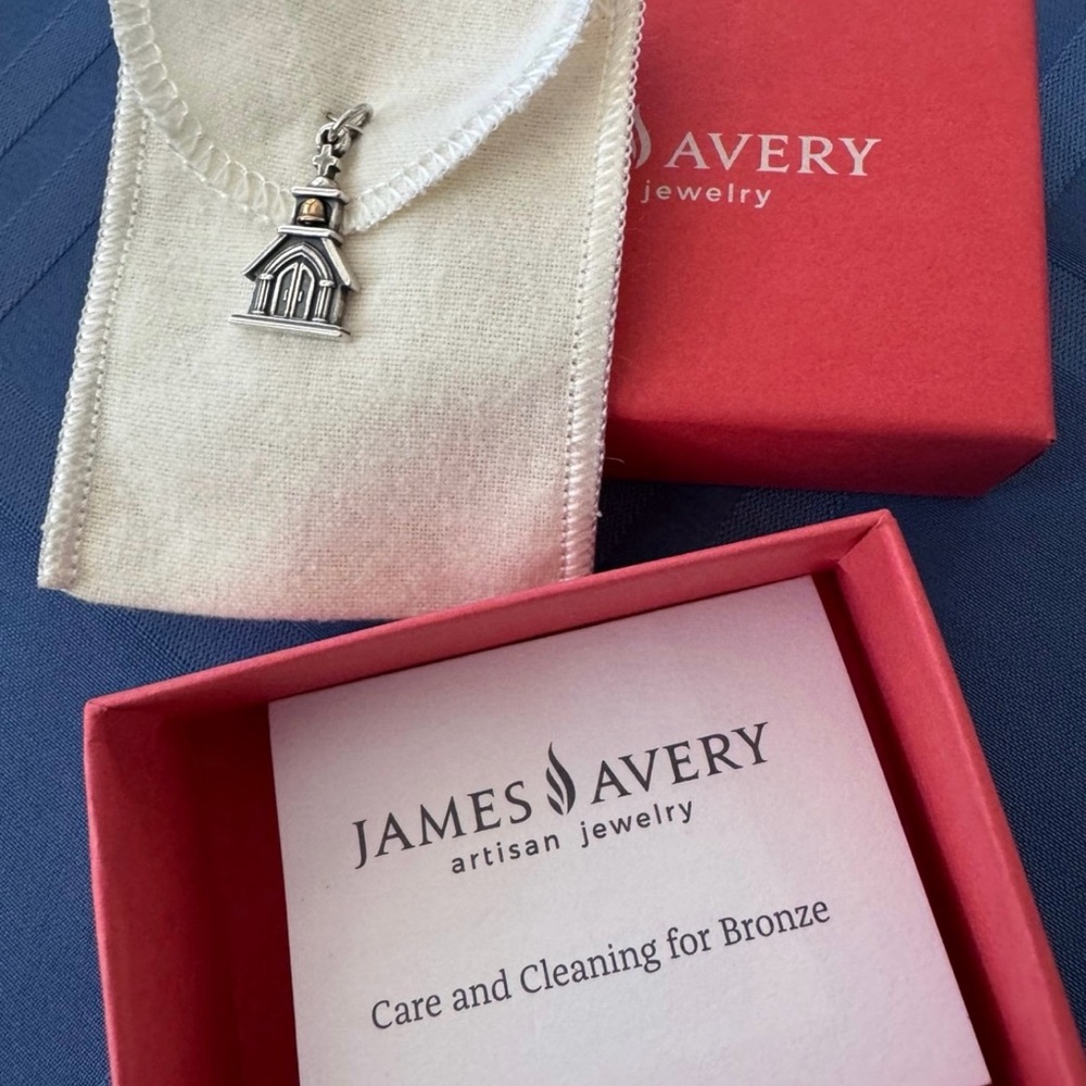 James Avery Silver mission church (retired) Pendant, BNIB